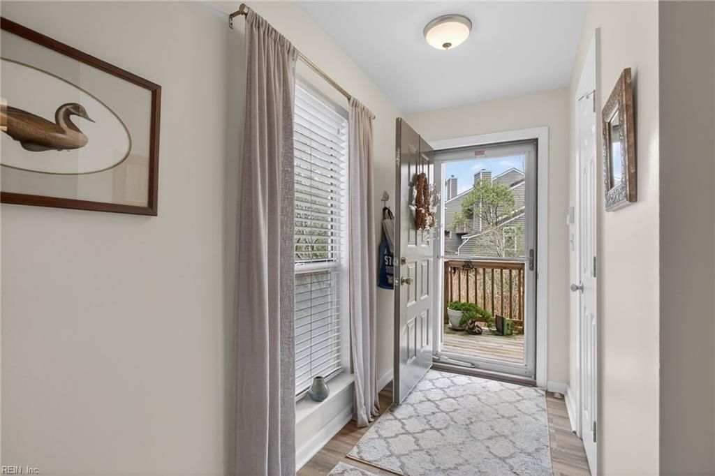 Photo of 332 Windship Cove, Virginia Beach, VA 23454 (MLS # 10623196)