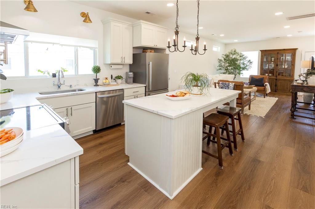 Photo of 1612 Ohio Avenue, Virginia Beach, VA 23454 (MLS # 10629947)