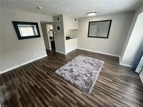 MLS: 10571323