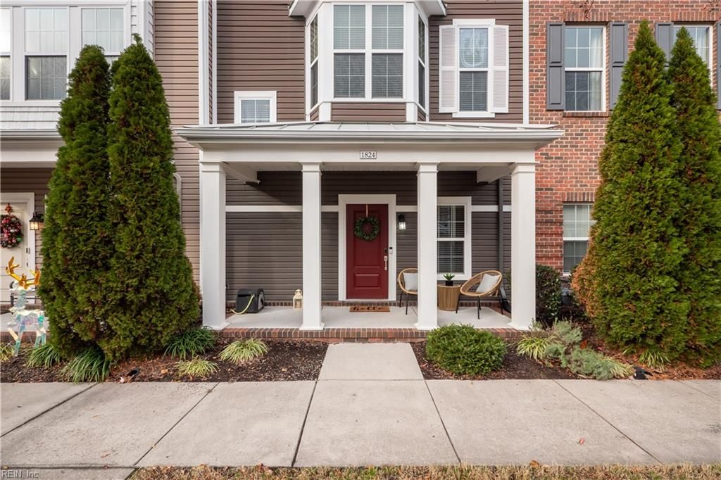 Photo of 1824 Perla Drive, Virginia Beach, VA 23456 (MLS # 10612610)