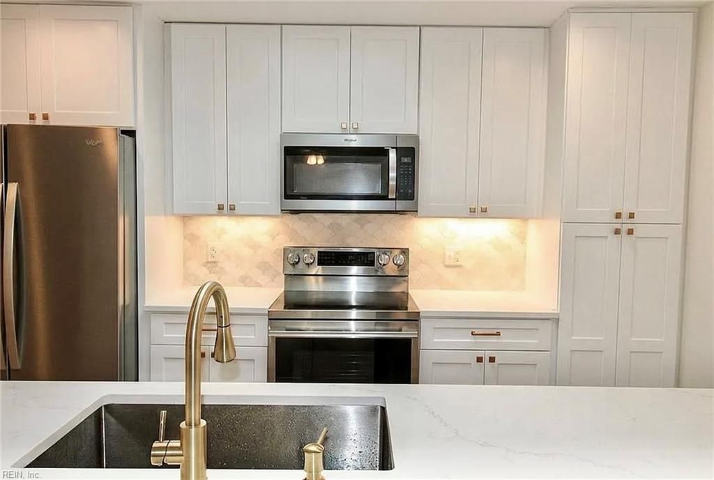 Photo of 207 Falcon Road, Yorktown, VA 23690 (MLS # 10624307)