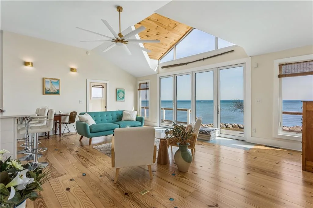 907 Bay Tree Beach Road, Seaford, VA, 23696