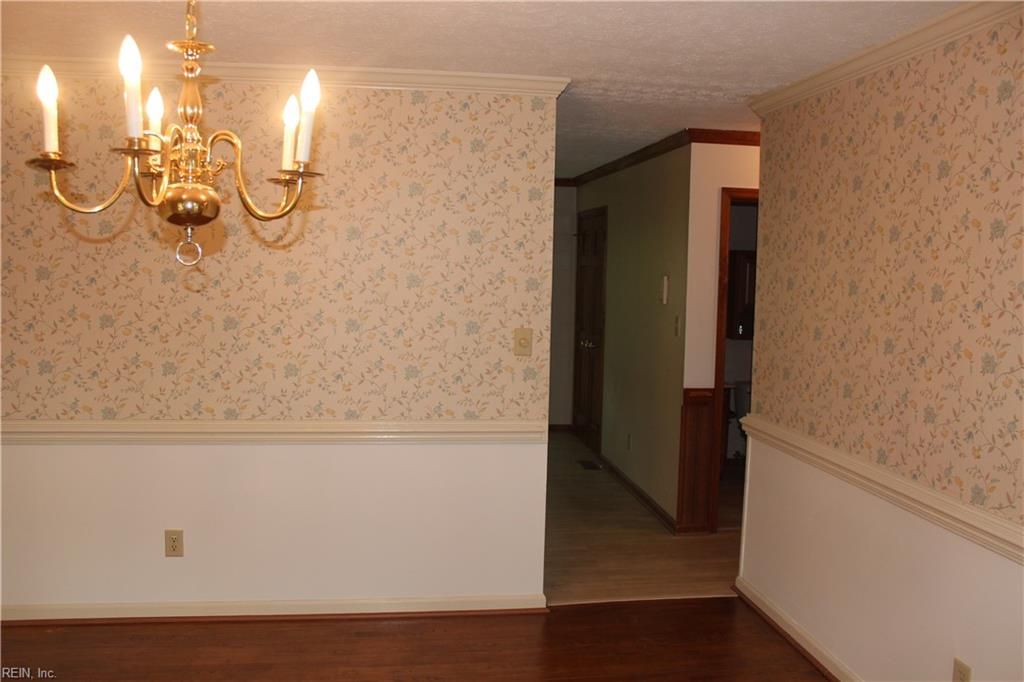 Photo of 202 Admiral Court, Hampton, VA 23669 (MLS # 10628412)