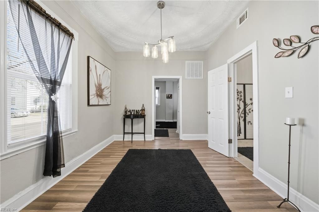 Photo of 942 Reservoir Avenue, Norfolk, VA 23504 (MLS # 10614586)