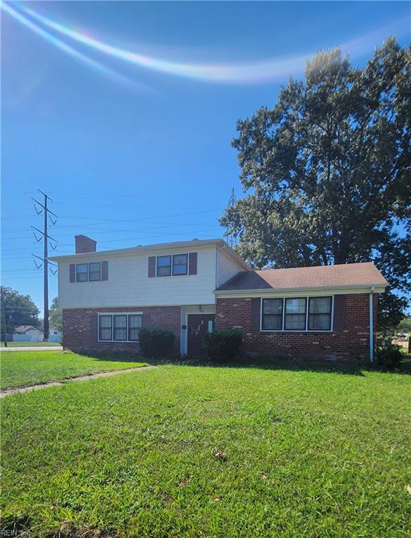 Photo of 423 Anchorage Court, Hampton, VA 23666 (MLS # 10658074)