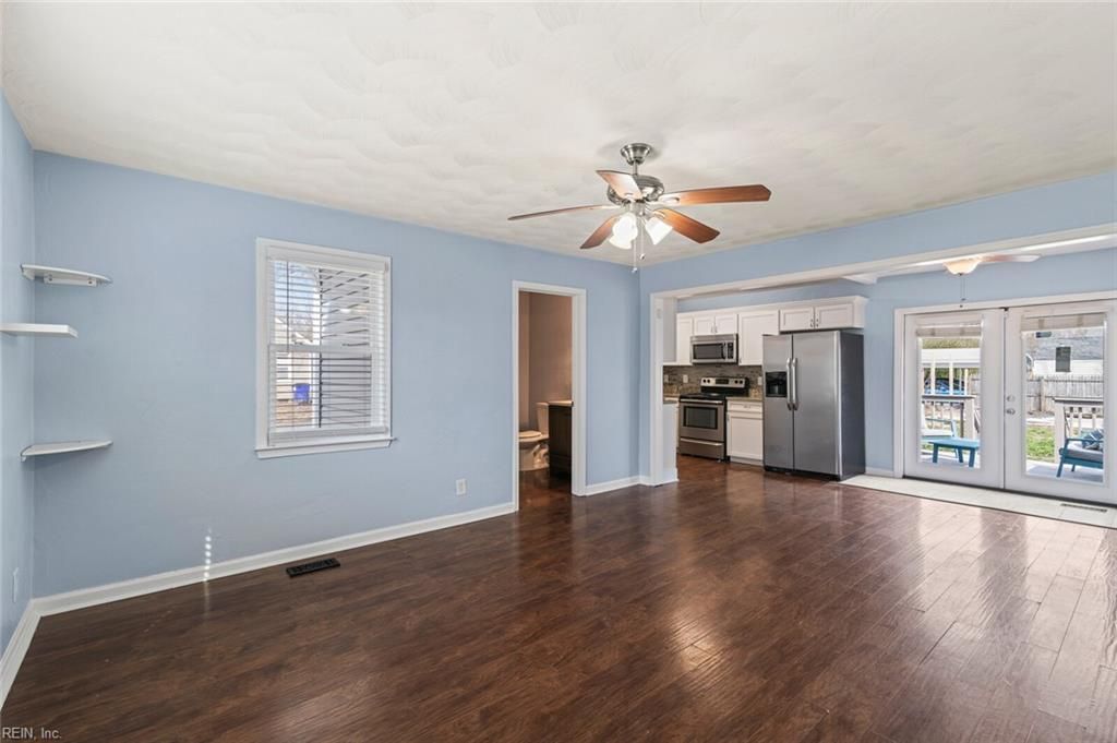 Photo of 3532 Pamlico Circle, Norfolk, VA 23513 (MLS # 10614833)