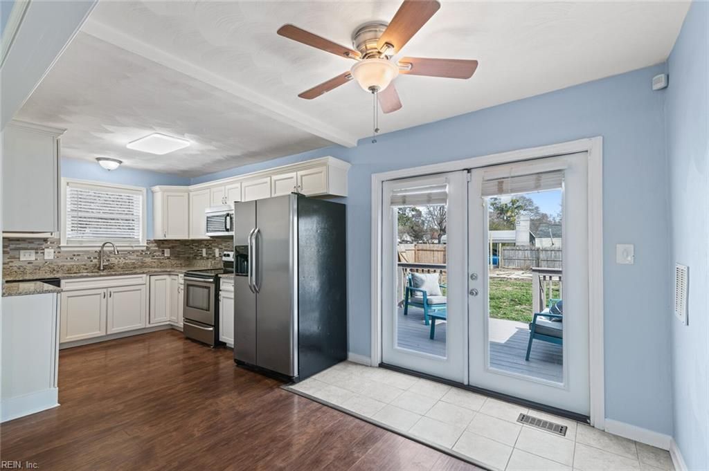 Photo of 3532 Pamlico Circle, Norfolk, VA 23513 (MLS # 10614833)