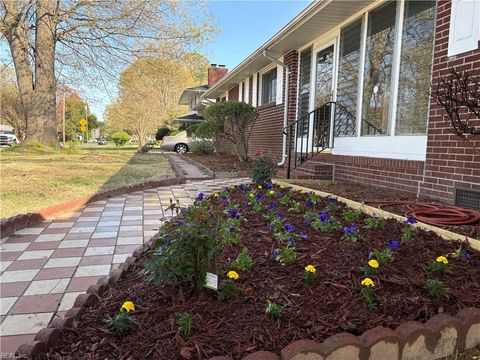 Photo of 4011 Campbell Road, Newport News, VA 23602 (MLS # 10630364)