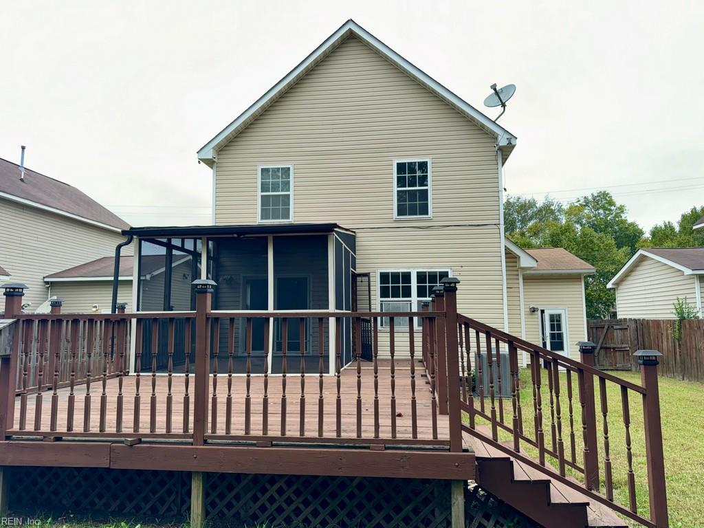 Photo of 1325 W 25th Street, Norfolk, VA 23508 (MLS # 10657880)