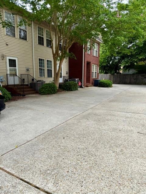 Photo of 200 Maple Avenue #B, Norfolk, VA 23503 (MLS # 10638922)
