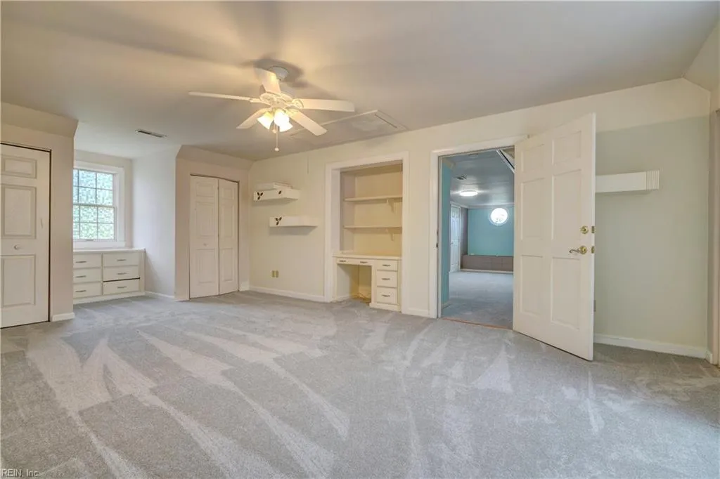 Norfolk, Virginia 23507, United States, 6 Bedrooms Bedrooms, ,4 BathroomsBathrooms,Residential,Pending,106488