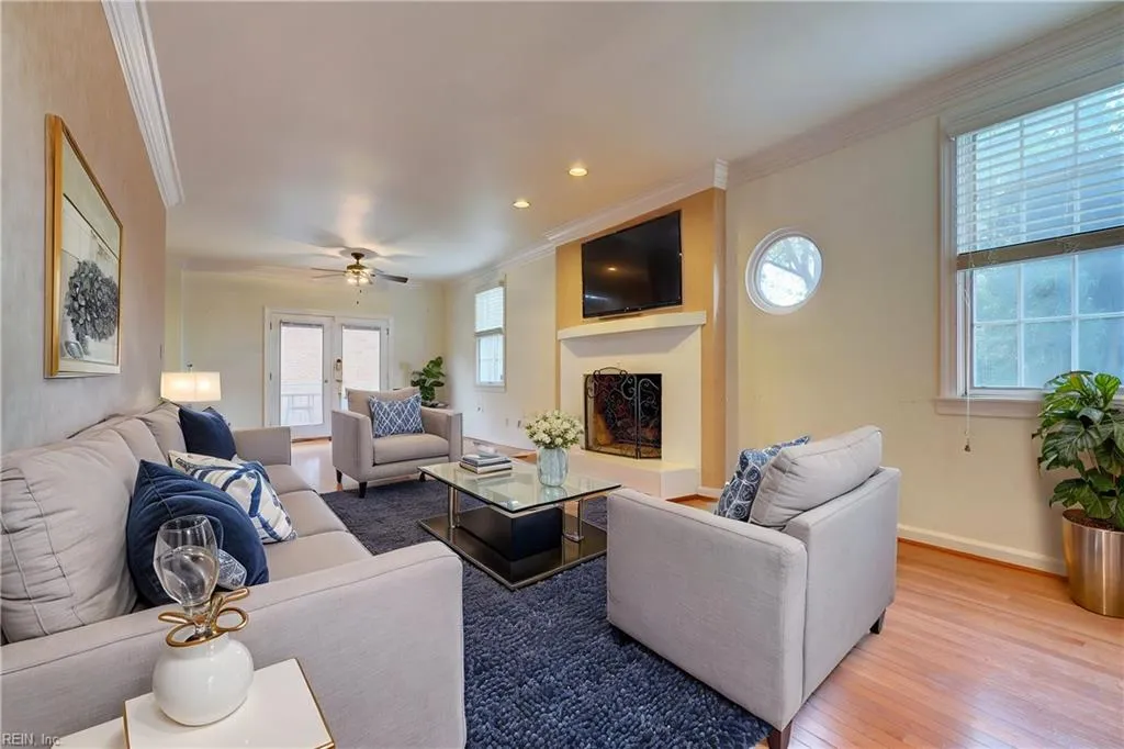 Norfolk, Virginia 23507, United States, 6 Bedrooms Bedrooms, ,4 BathroomsBathrooms,Residential,Pending,106488