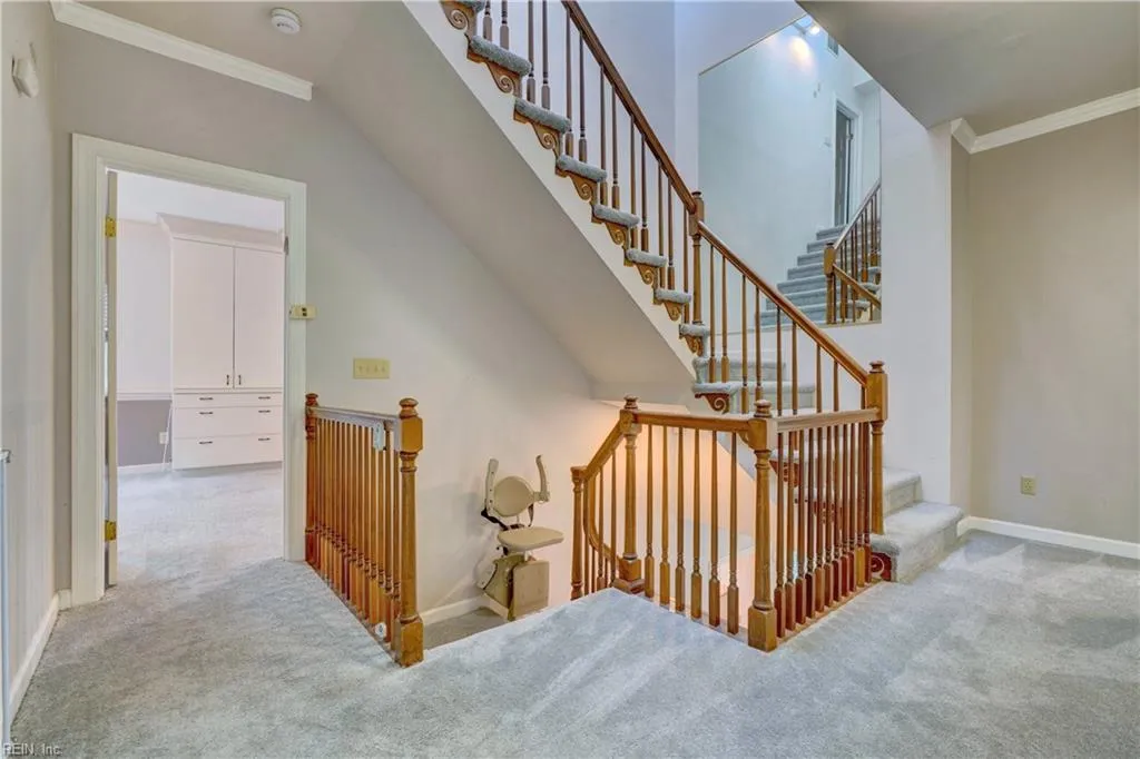 Norfolk, Virginia 23507, United States, 6 Bedrooms Bedrooms, ,4 BathroomsBathrooms,Residential,Pending,106488