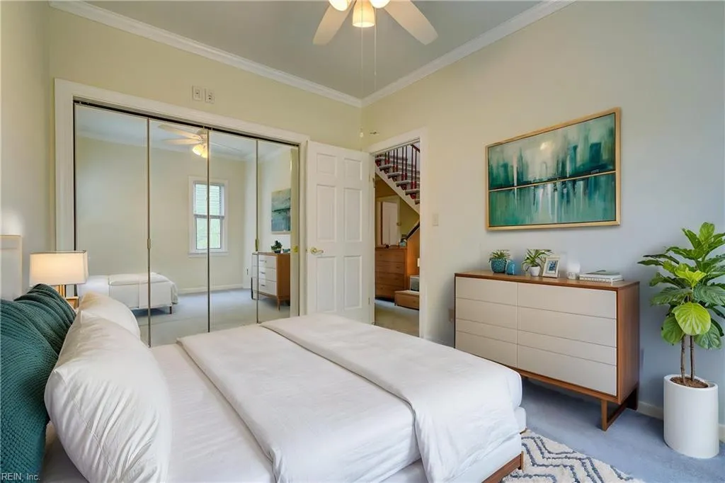 Norfolk, Virginia 23507, United States, 6 Bedrooms Bedrooms, ,4 BathroomsBathrooms,Residential,Pending,106488