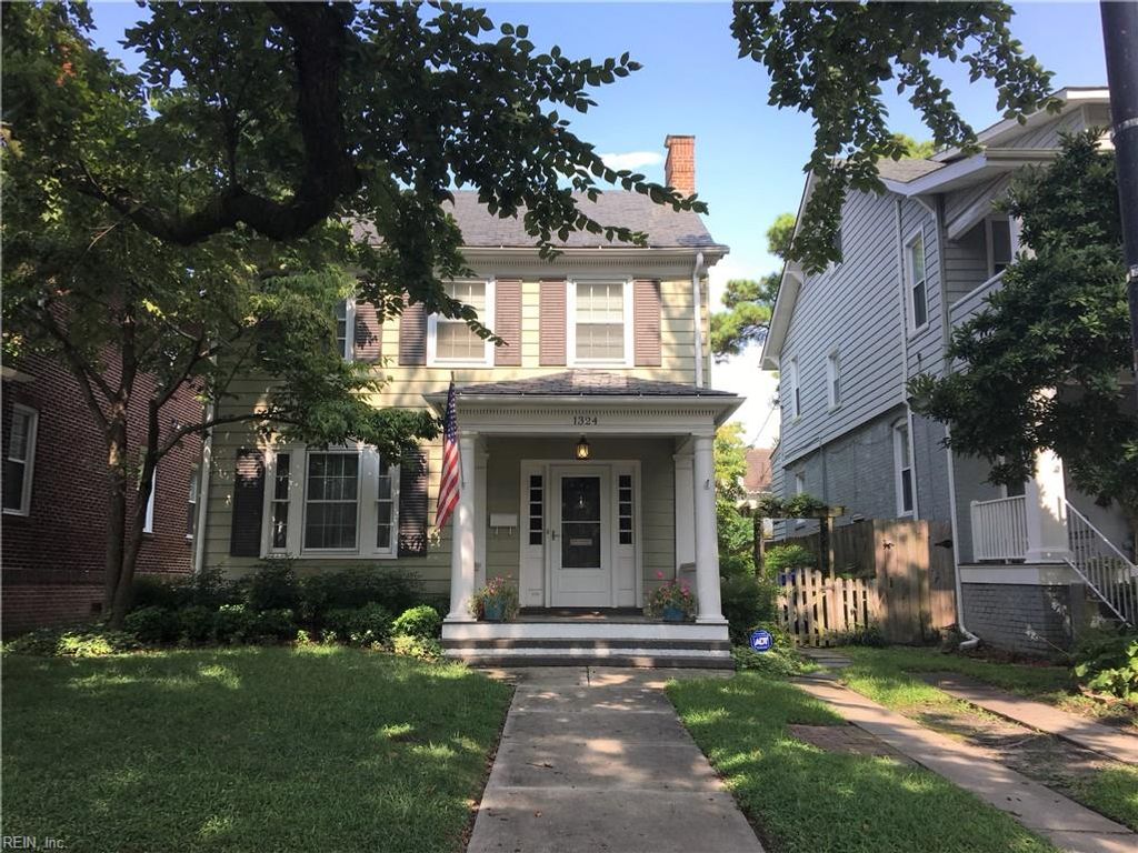 Photo of 1324 Westover Avenue, Norfolk, VA 23507 (MLS # 10613005)