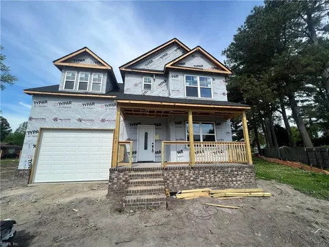 523 Beacon Road, Portsmouth, VA 23702 - #: 10579407