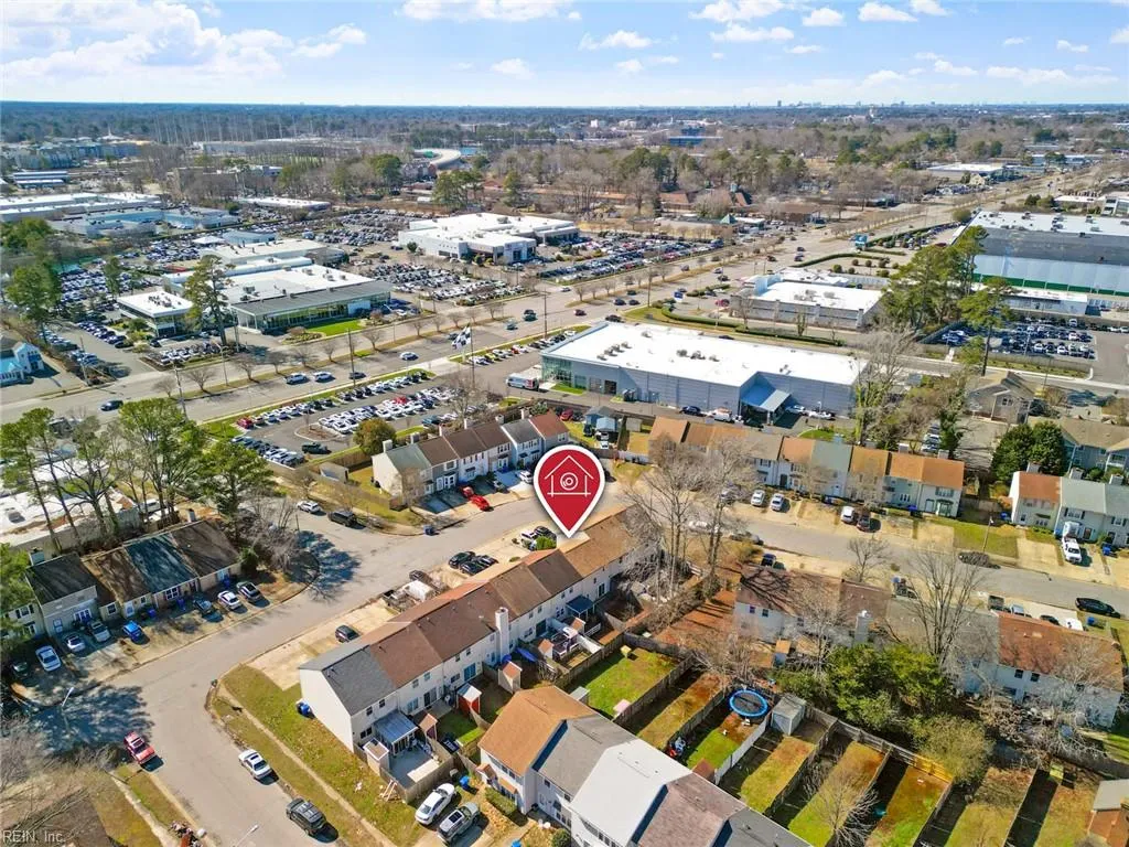 Virginia Beach, Virginia 23462, United States, 2 Bedrooms Bedrooms, ,2 BathroomsBathrooms,Residential,Pending,3308