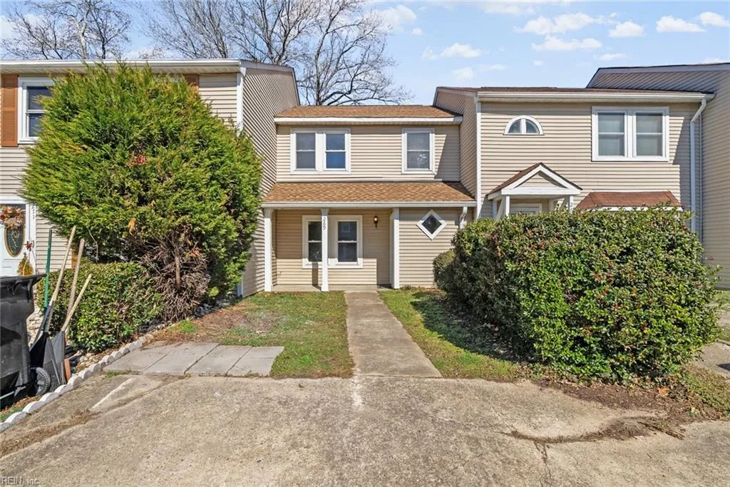 Virginia Beach, Virginia 23462, United States, 2 Bedrooms Bedrooms, ,2 BathroomsBathrooms,Residential,Pending,3308