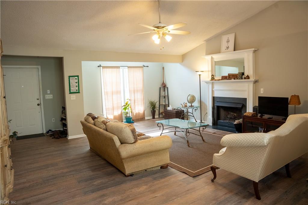 12 Albano CT