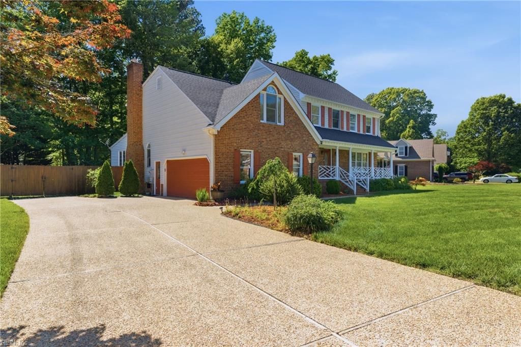 Photo of 103 Kiskiac Turn, Yorktown, VA 23693 (MLS # 10634294)