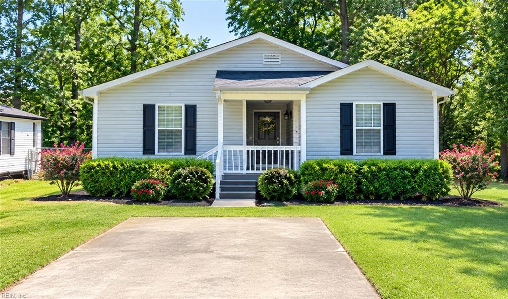 Photo of 234 Burnetts Way, Suffolk, VA 23434 (MLS # 10660109)