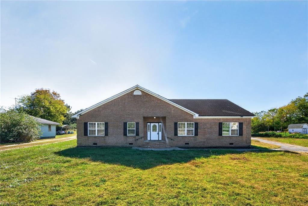 Photo of 4820 Old Stage Highway, Smithfield, VA 23430 (MLS # 10631965)