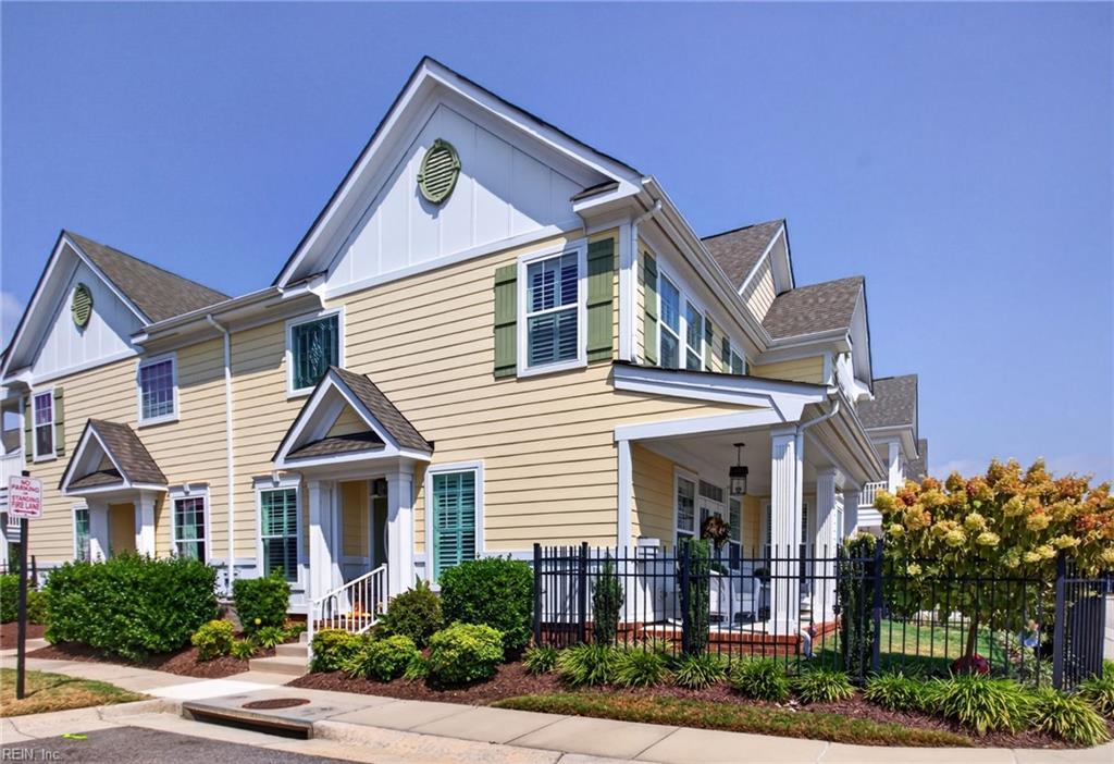 Photo of 211 Cobblestone Reach, Suffolk, VA 23435 (MLS # 10653246)