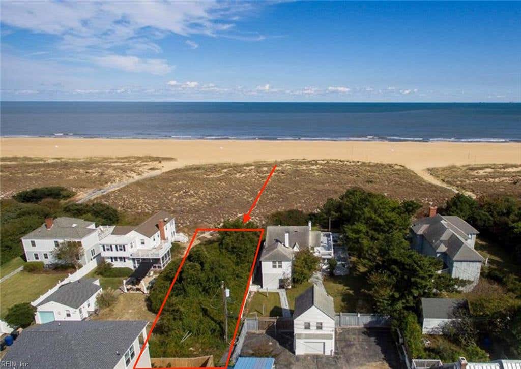 Photo of 6908 Ocean Front Avenue, Virginia Beach, VA 23451 (MLS # 10641976)