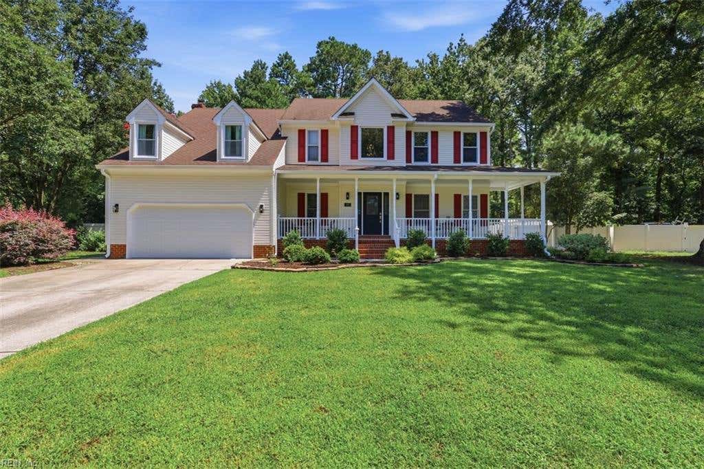 Photo of 4712 White Owl Crescent, Chesapeake, VA 23321 (MLS # 10647147)