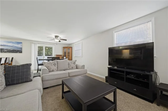 1905 Zinzer Road, photo 5 of 23