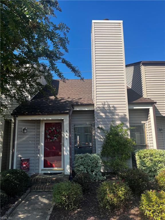 Photo of 424 Falling Lane, Virginia Beach, VA 23454 (MLS # 10653964)