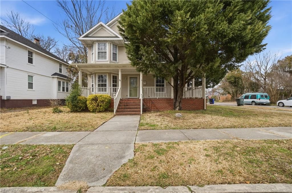 Photo of 1001 Grayson Street, Norfolk, VA 23523 (MLS # 10621050)
