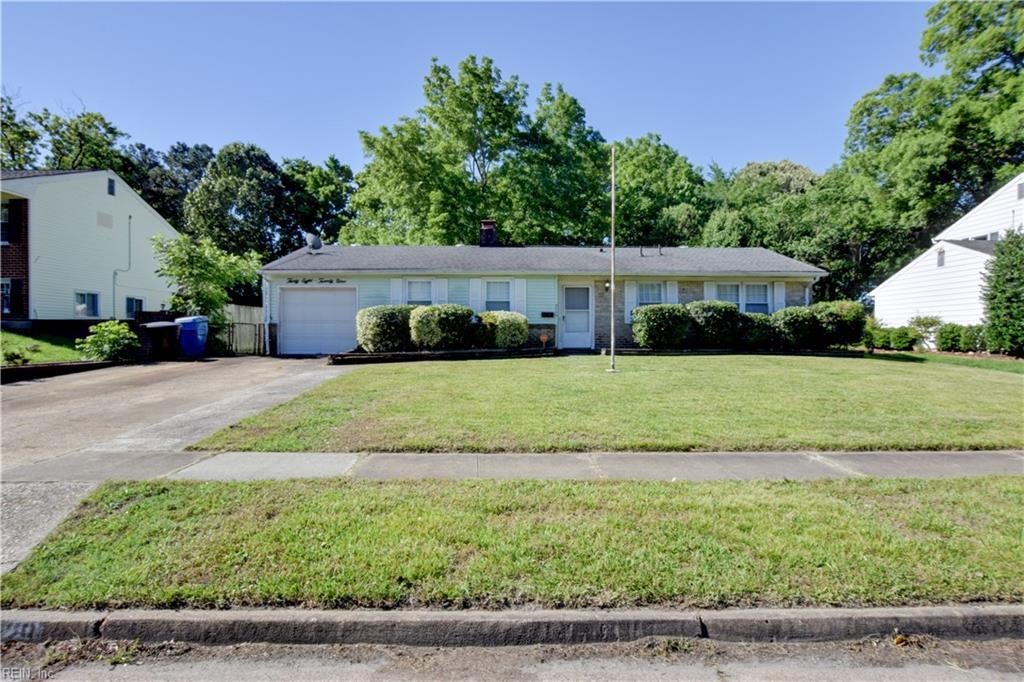 Photo of 3829 Silina Drive, Virginia Beach, VA 23452 (MLS # 10638158)