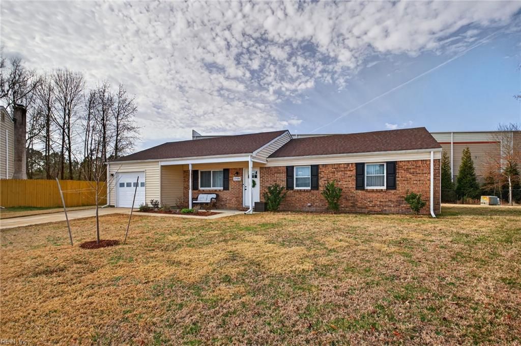 Photo of 3108 Nicholson Court, Virginia Beach, VA 23453 (MLS # 10616024)