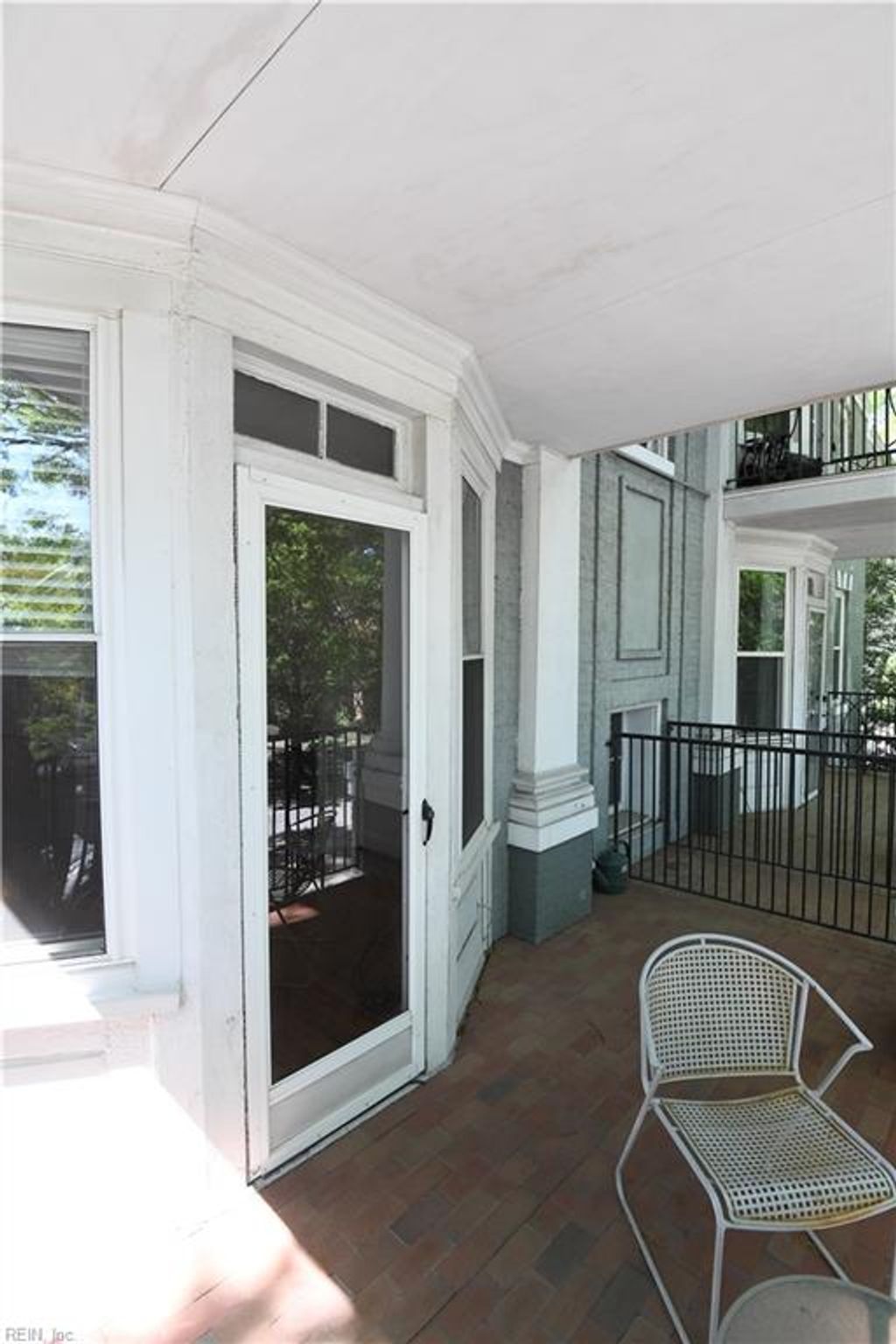 Photo of 1009 Colonial Avenue #3, Norfolk, VA 23507 (MLS # 10630233)