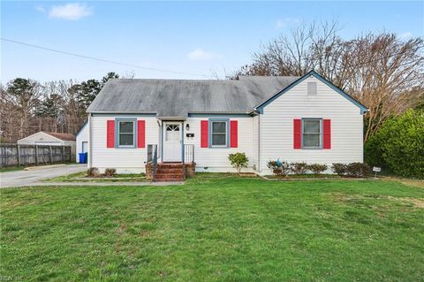 Photo of 23 Beaconsdale Lane, Newport News, VA 23601 (MLS # 10625776)