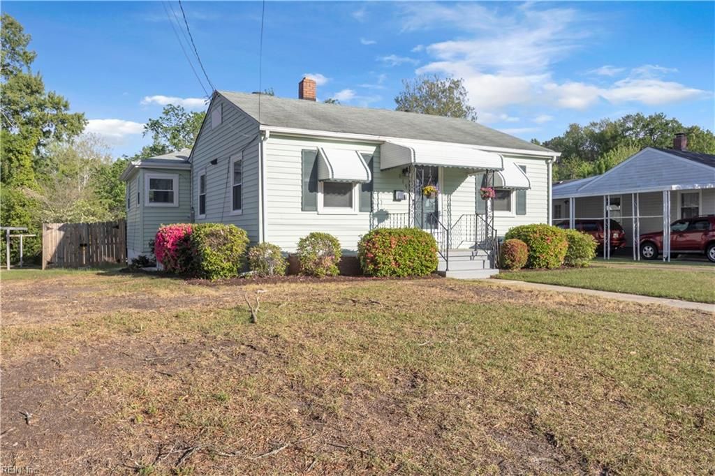 Photo of 119 Green Meadow Drive, Portsmouth, VA 23701 (MLS # 10629729)