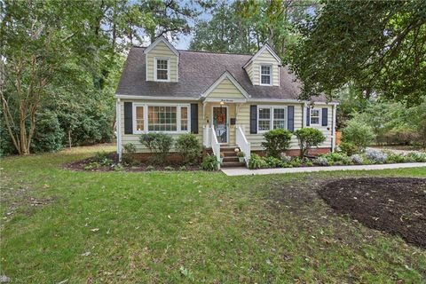 Photo of 314 Mimosa Drive, Newport News, VA 23606 (MLS # 10608598)