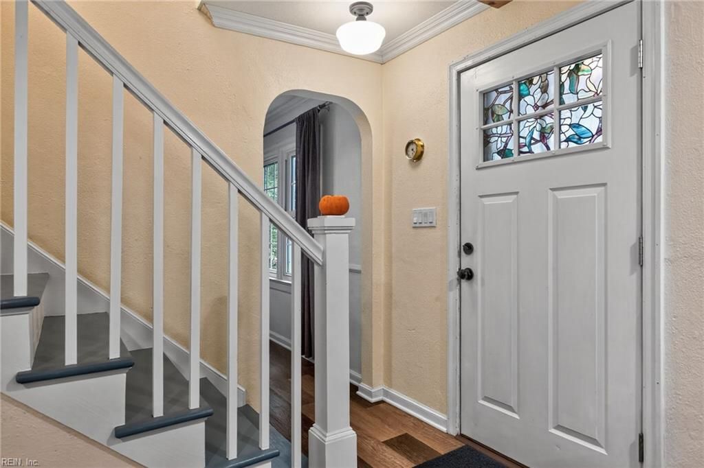 Photo of 314 Mimosa Drive, Newport News, VA 23606 (MLS # 10608598)