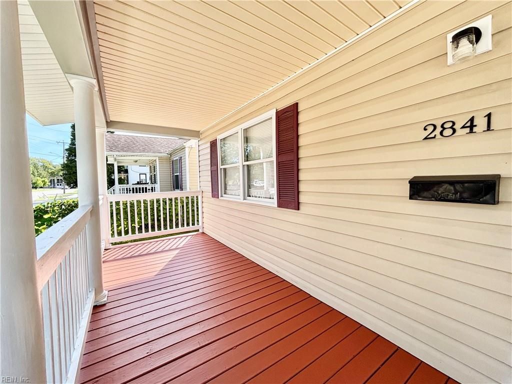 Photo of 2841 Earlscourt Avenue, Norfolk, VA 23504 (MLS # 10640027)