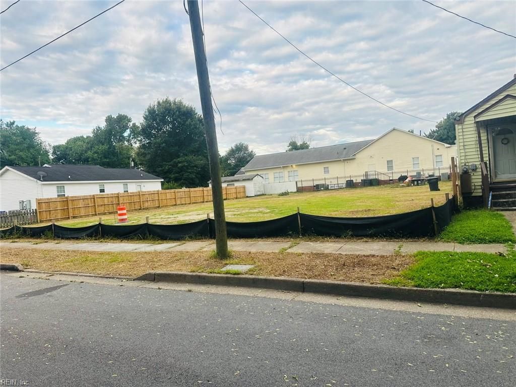 Photo of 7409 Hooper Street, Norfolk, VA 23513 (MLS # 10619332)