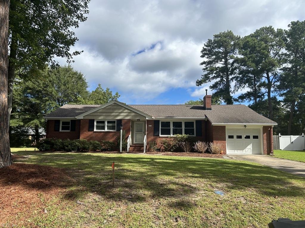 Photo of 5214 Sweetbriar Circle, Portsmouth, VA 23703 (MLS # 10655145)