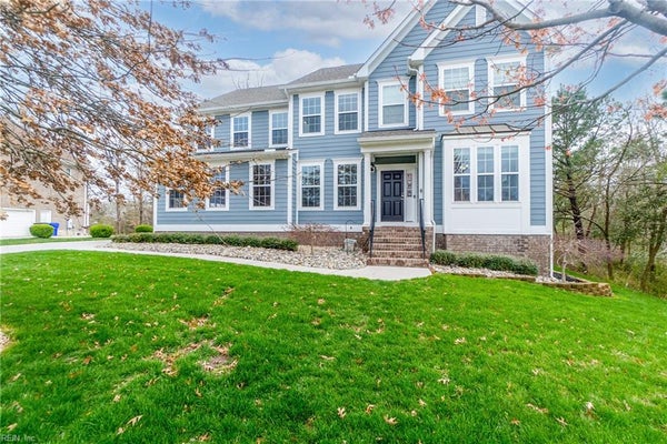 126 TORRINGTON CIR, SUFFOLK, VA 23436 - Image 3008f5dbc96f6fe5e2eaedb4e2d72fd3/1422699011