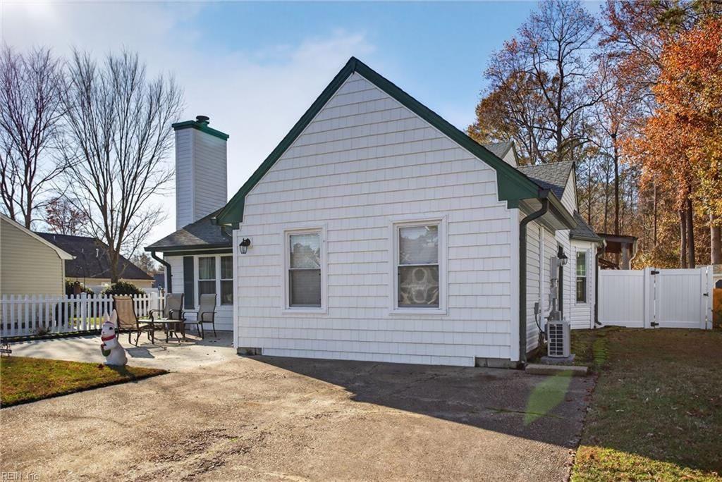 Photo of 2009 Dry Creek Court, Virginia Beach, VA 23456 (MLS # 10611825)