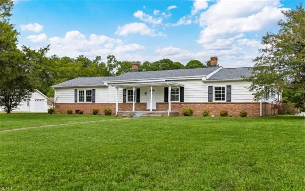 1500 West End Drive