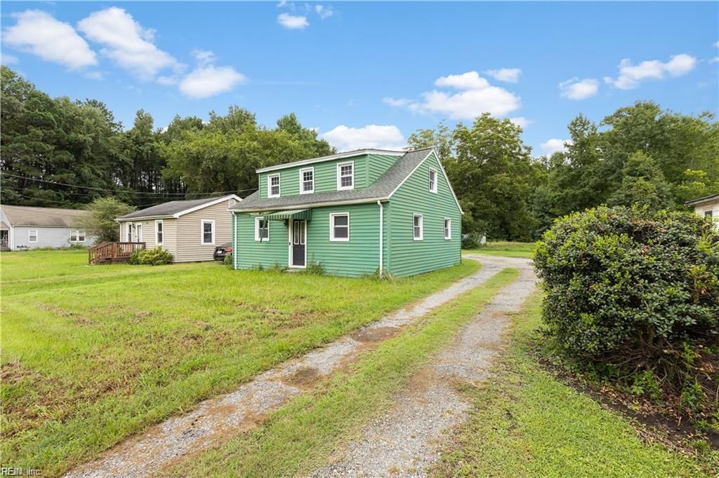 Photo of 12265 Smiths Neck Road, Carrollton, VA 23314 (MLS # 10626135)