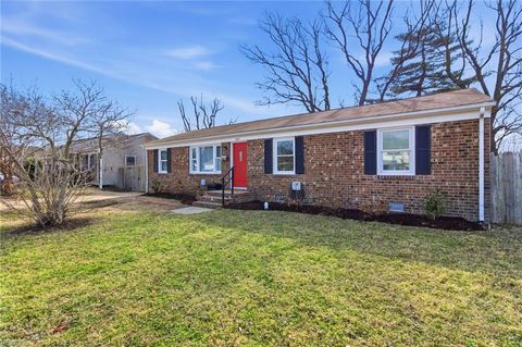 Photo of 199 Ridgewood Parkway, Newport News, VA 23608 (MLS # 10620191)