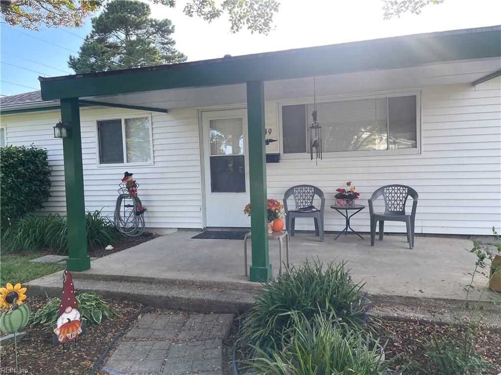 Photo of 149 Paladin Drive, Virginia Beach, VA 23452 (MLS # 10604184)