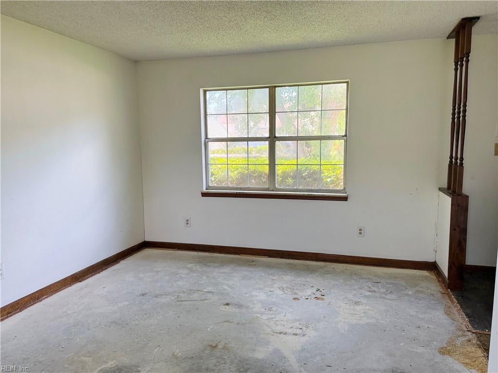 Photo of 1013 Daniel Maloney Drive, Virginia Beach, VA 23464 (MLS # 10642947)