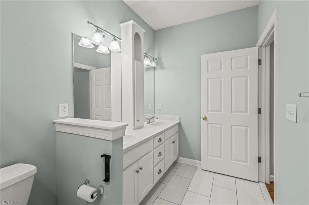 Newport News, Virginia 23606, United States, 3 Bedrooms Bedrooms, ,3 BathroomsBathrooms,Residential,Active,6351